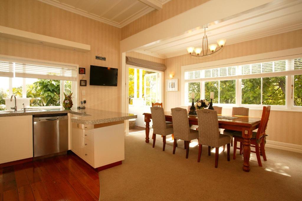 Eden Park Bed And Breakfast Inn Окленд Экстерьер фото