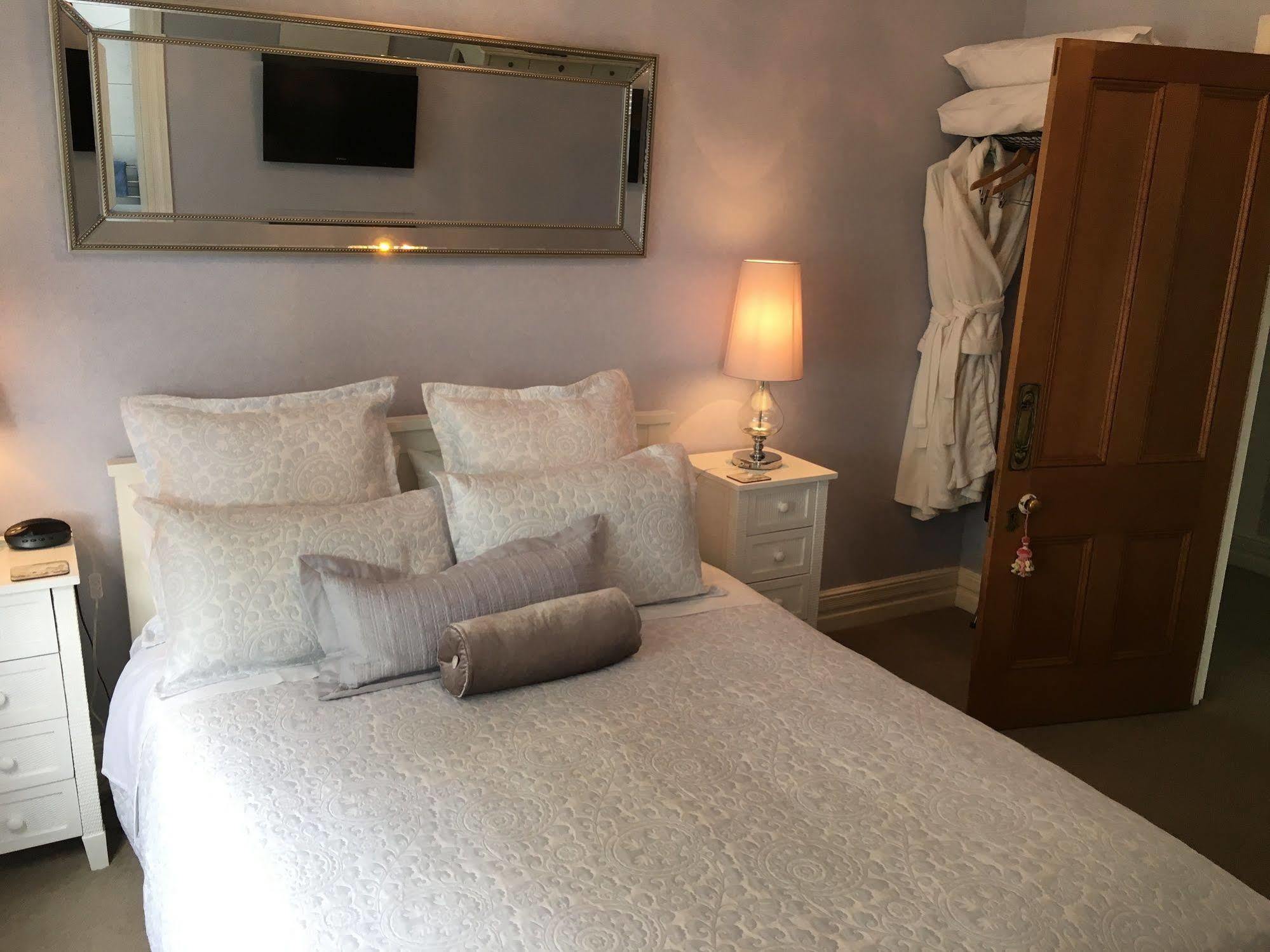 Eden Park Bed And Breakfast Inn Окленд Экстерьер фото
